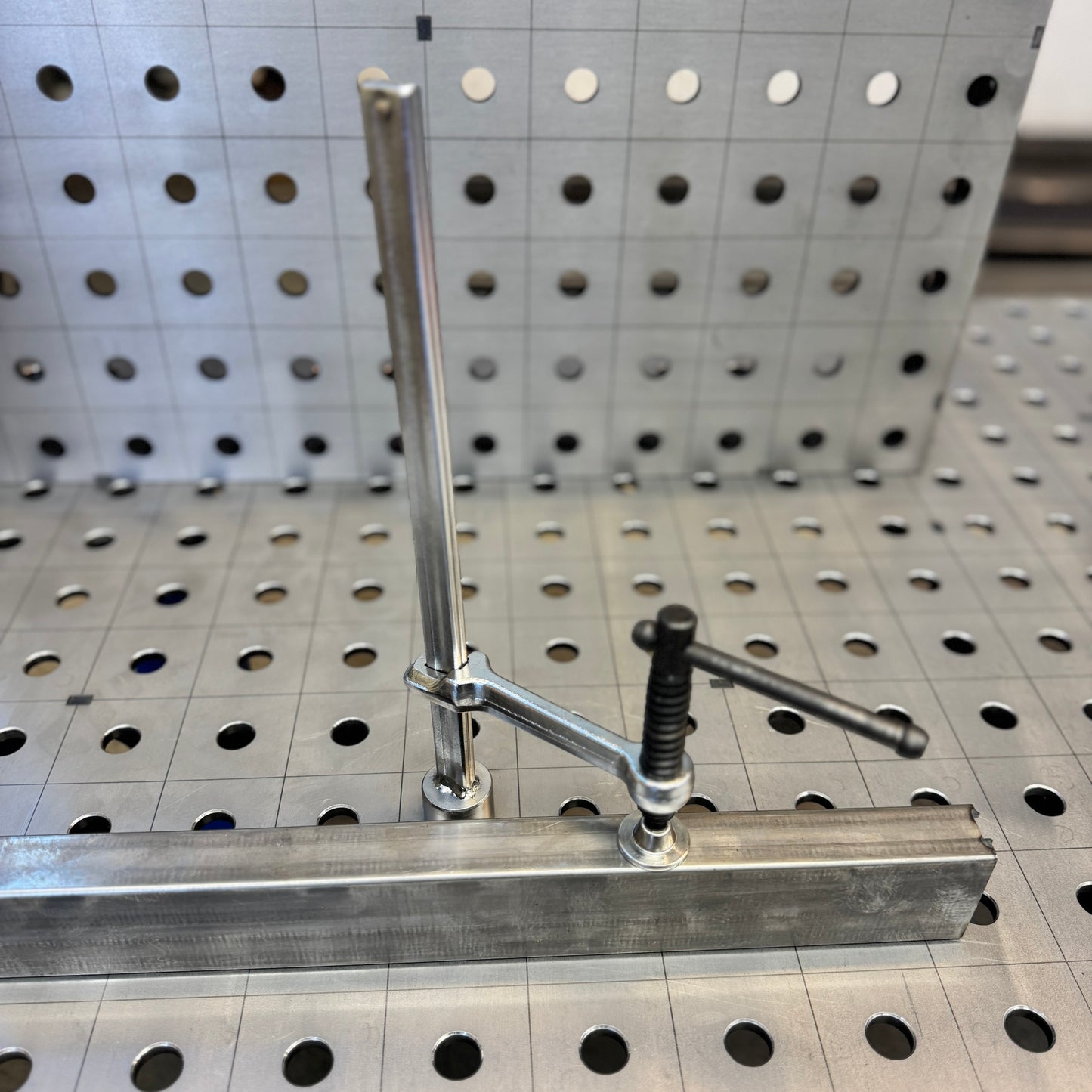 Ruuvipuristin PRO 80x300