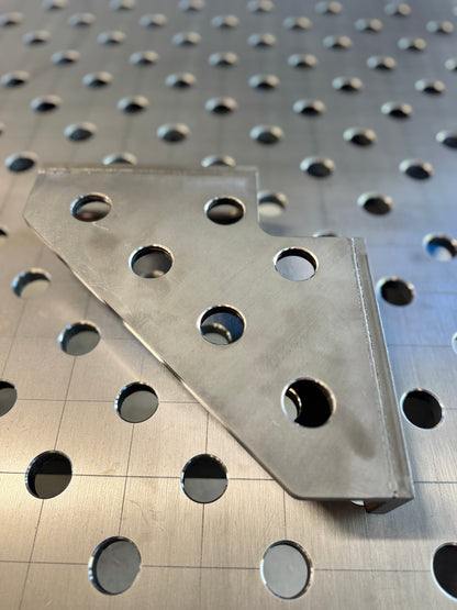 Spännfyrkant Höger 250x250x60 Ø28 10 mm