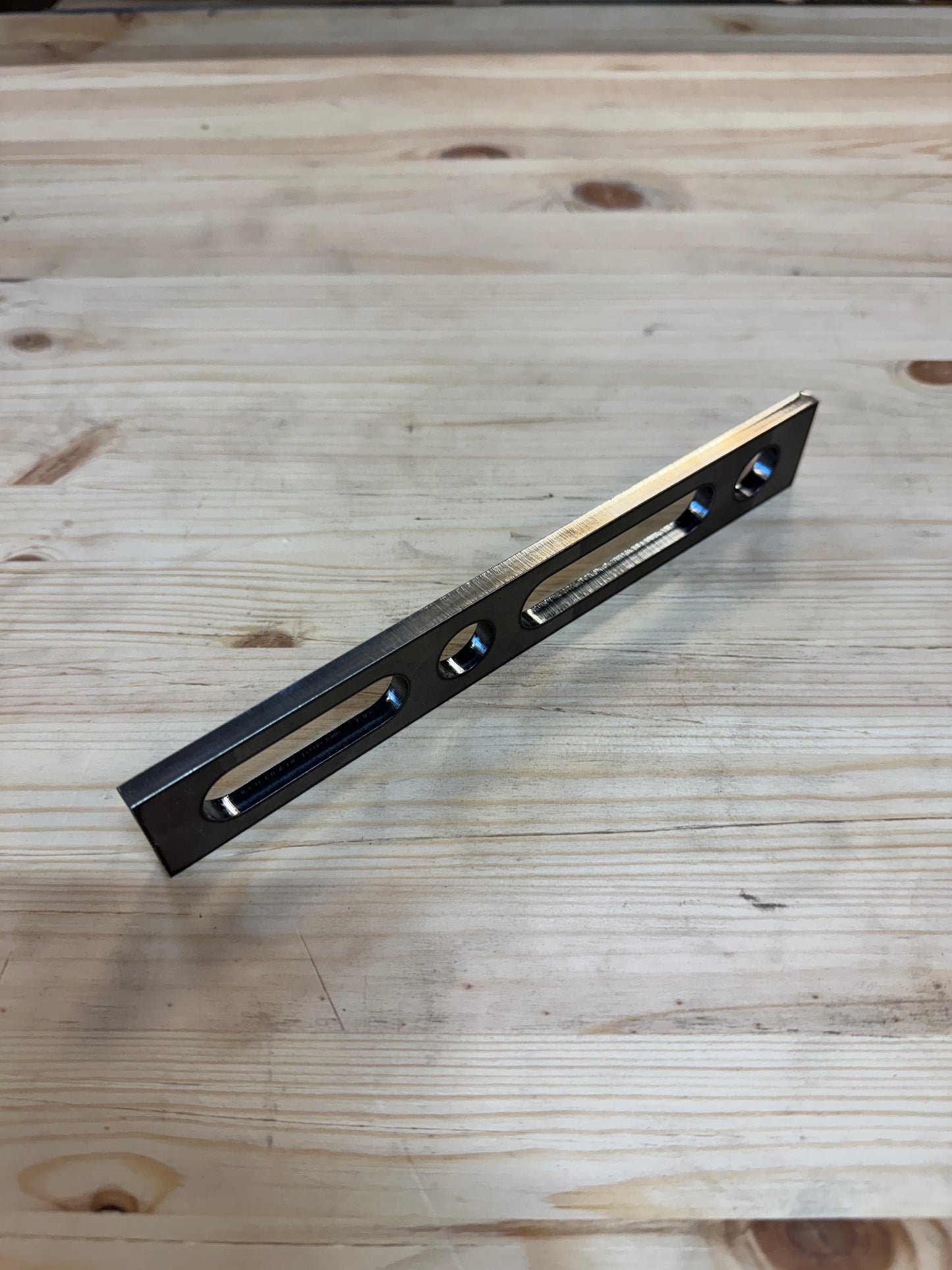  Stoppstång 200x30 6 mm